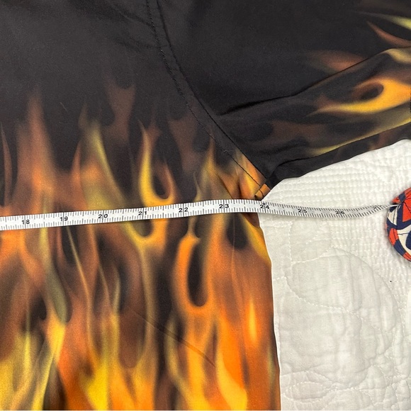 Men’s Large Benny’s Black W/Orange Flames Retro Bowling Shirt - Picture 5 of 8